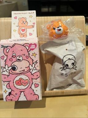Zsiga Care Bears confirmed Tender Heart Bear NIB